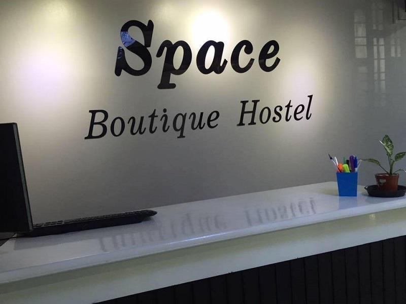 Space Boutique Hostel ย่างกุ้ง ภายนอก รูปภาพ